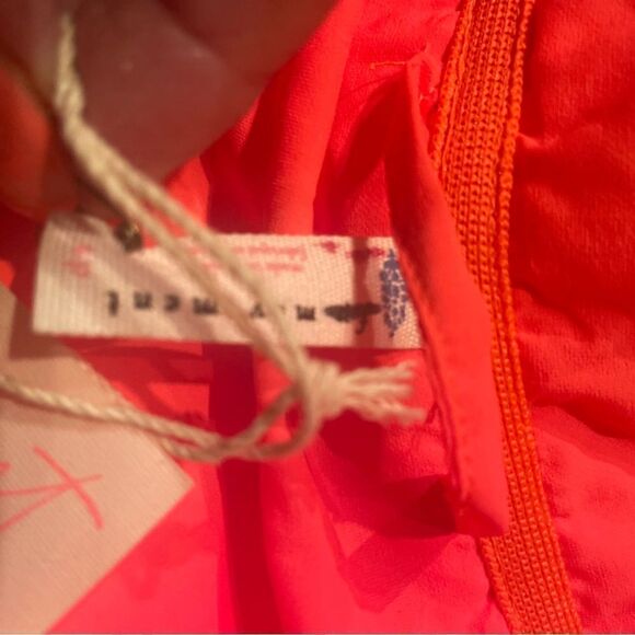 NWT Free  People Perri Packable Puffer Jacket in
Orange NWT 
Retail $198
Size S - Picture 10 of 11